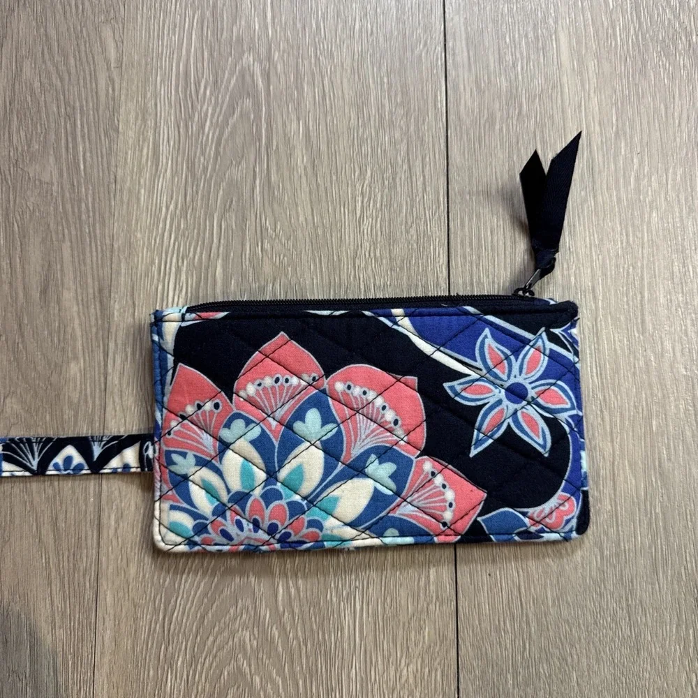 VERA BRADLEY 4 Piece Set Shoulder Bag Purse Wallet Floral Paisley Lotus Retired!